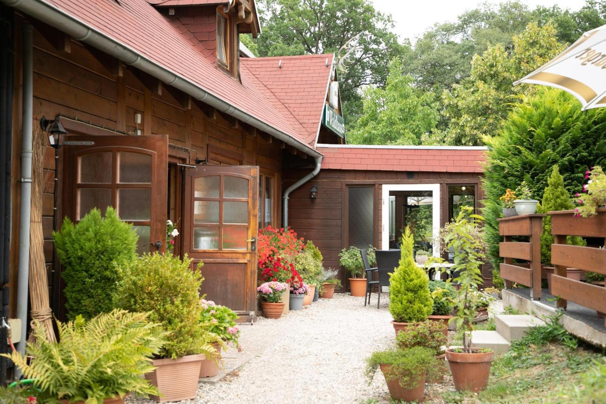 Waldhaus Lahnstein Hotel ภายนอก รูปภาพ