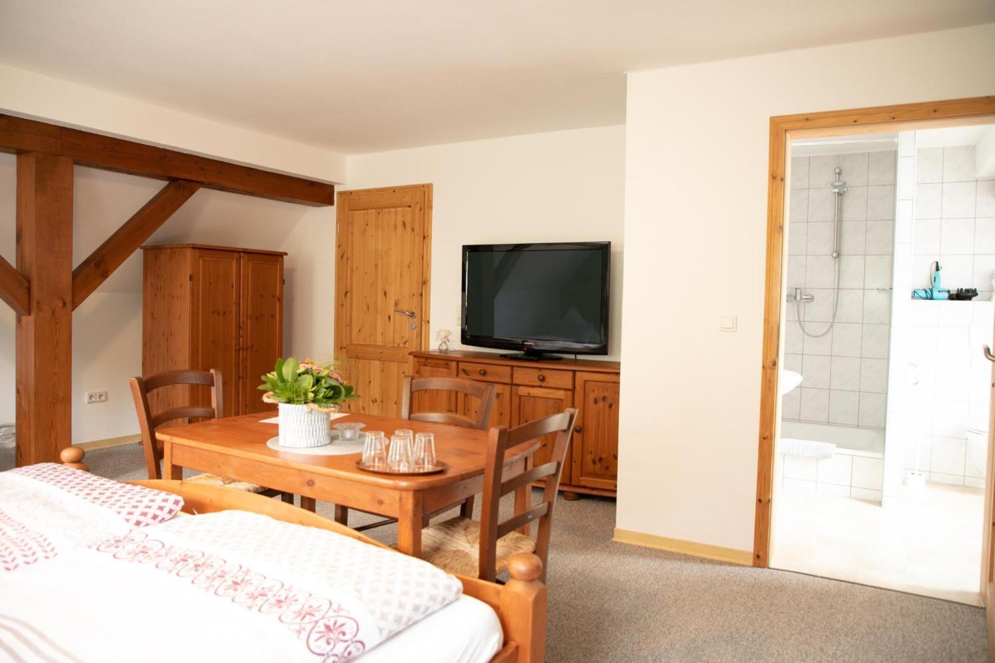 Waldhaus Lahnstein Hotel ภายนอก รูปภาพ