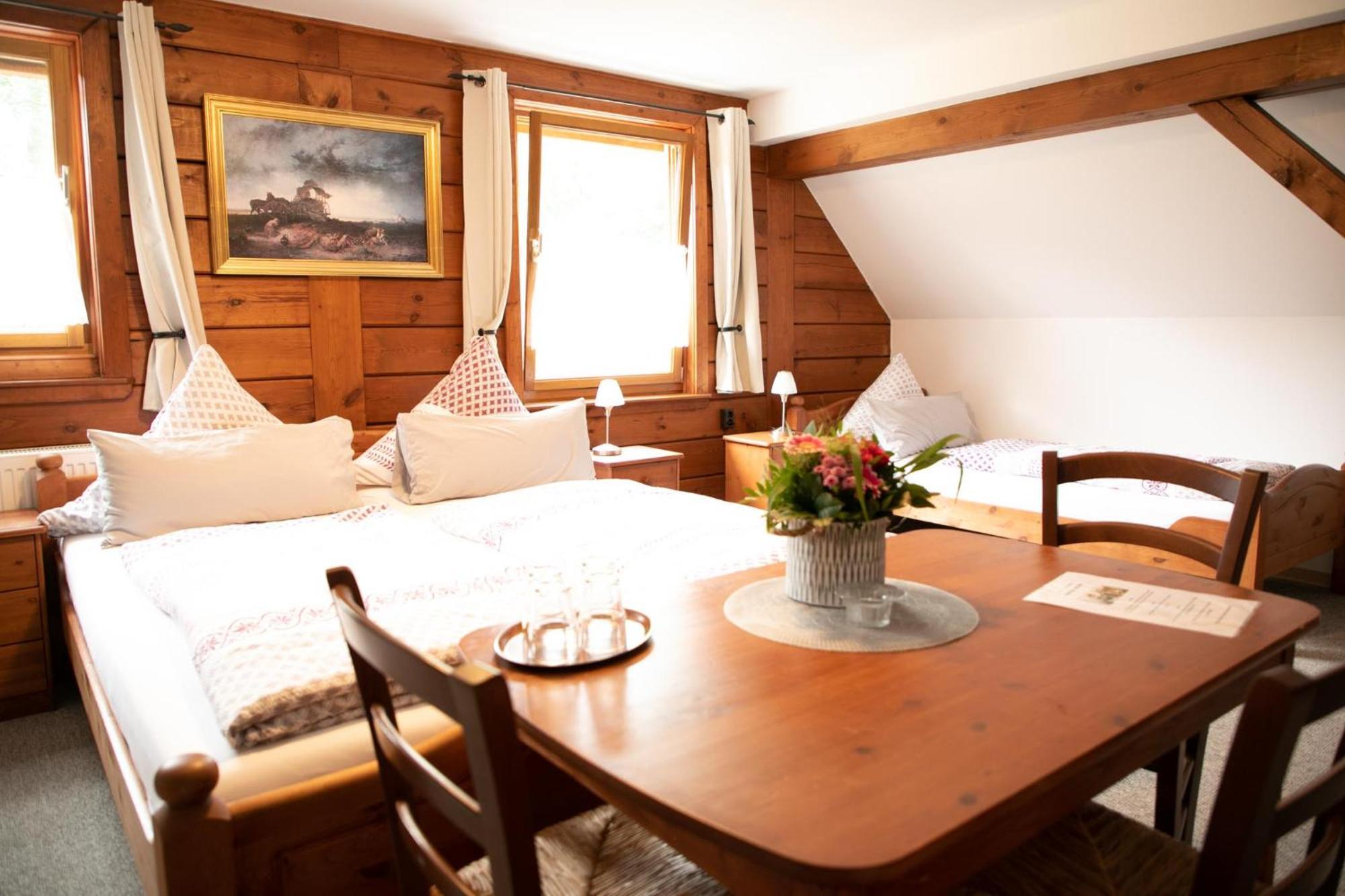 Waldhaus Lahnstein Hotel ภายนอก รูปภาพ
